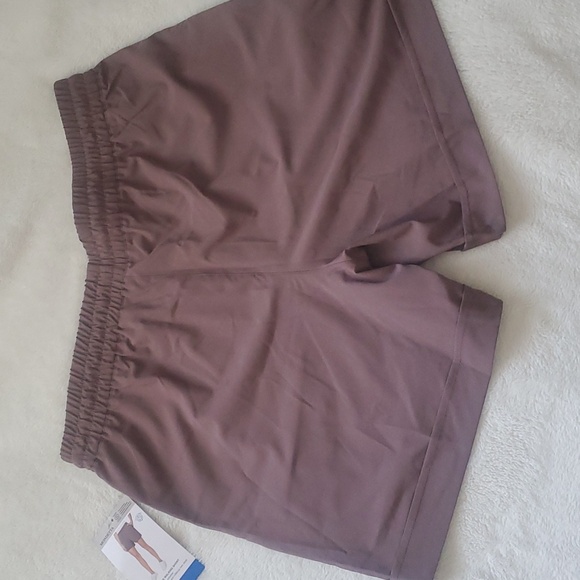 MONDETTA | NWT Ladies' Active Walking Short Size Large - Picture 3 of 7